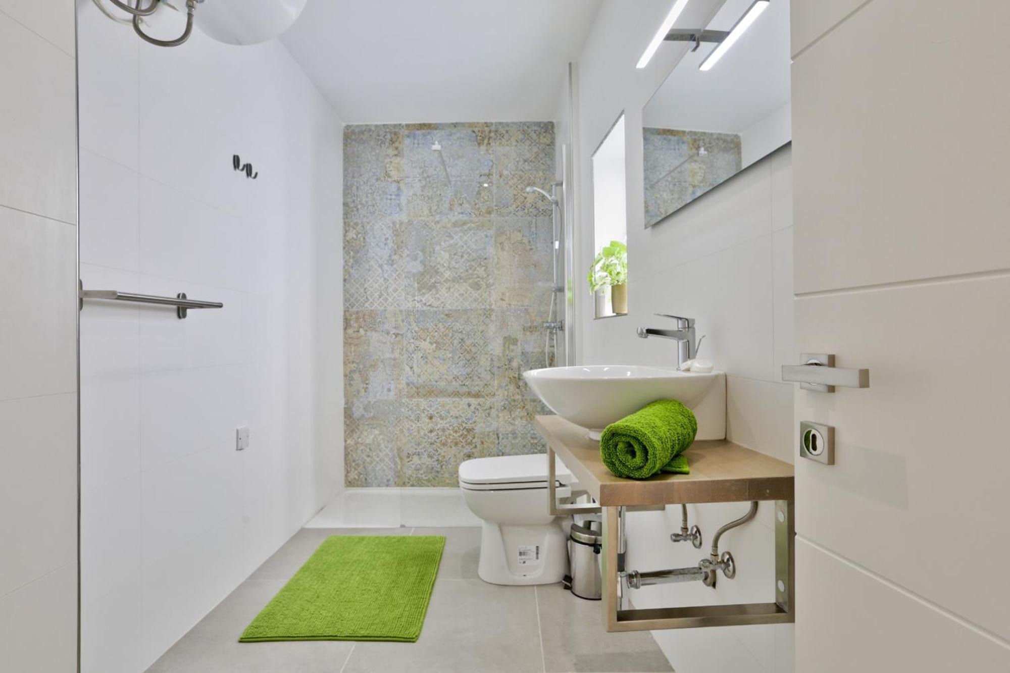 Exquisite 3-Bedroom Duplex Penthouse With Jacuzzi In Valletta Centre Extérieur photo